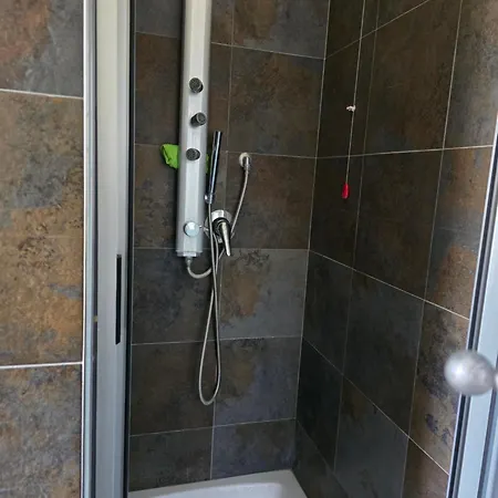 Casa Immarella * 阿谢亚